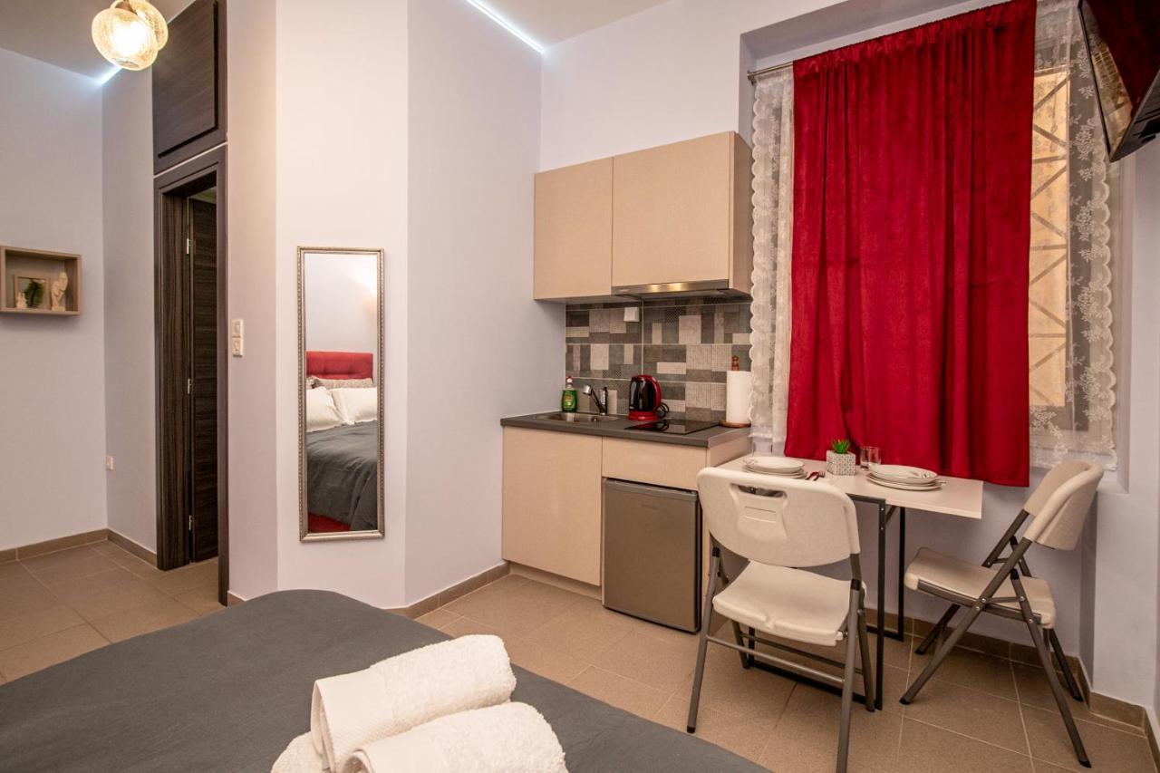 Reveal Athens From A Hidden Gem Near Acropolis! Apartamento Exterior foto
