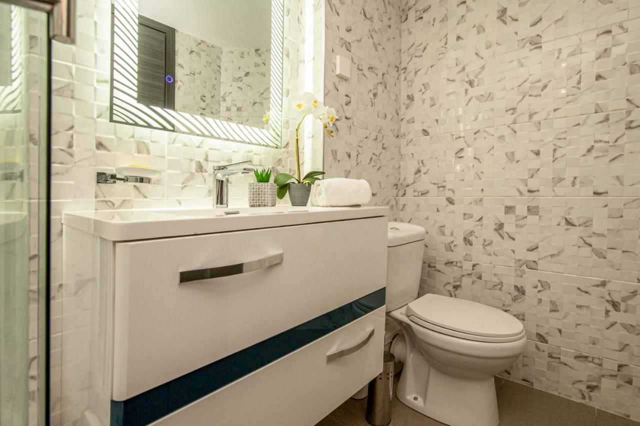 Reveal Athens From A Hidden Gem Near Acropolis! Apartamento Exterior foto